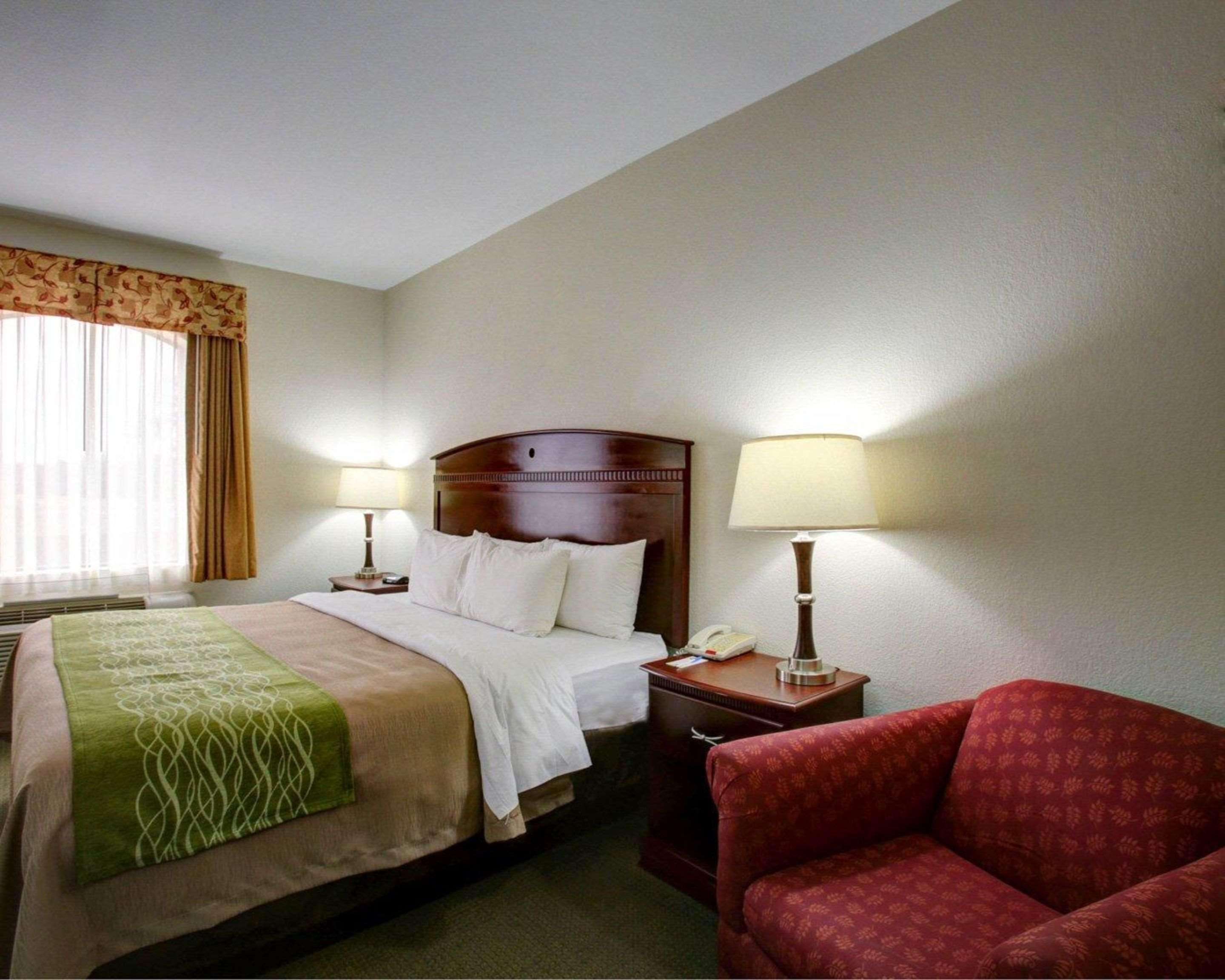 Quality Inn Rockdale Exterior photo