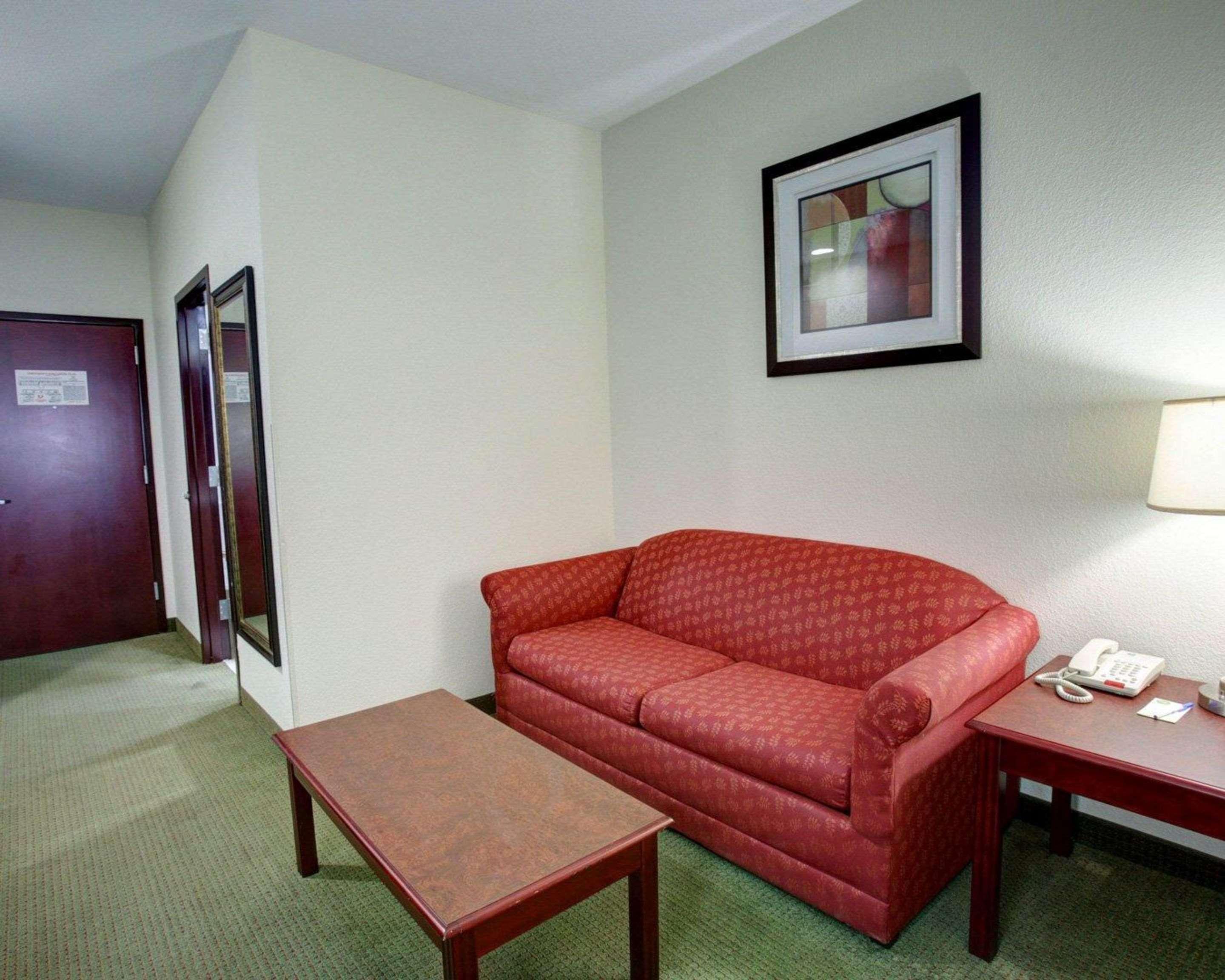 Quality Inn Rockdale Exterior photo